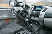 Mitsubishi Pajero Sport. Лекарство от скуки