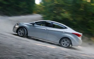 Елантропія. Хитаємось на хвилях у новому седані Hyundai Elantra