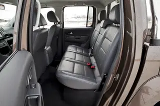 A man's best friend. Analyzing the Volkswagen Amarok pickup breed