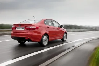 In one pocket. We check how the Kia Rio sedan learned the lessons of Solaris