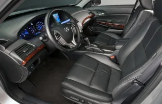 Honda Crosstour.