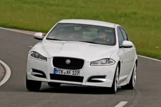 Without glasses. We look into the squinting eyes of the updated Jaguar XF sedan