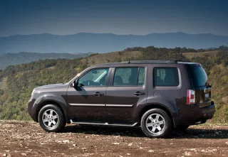 Можем, но не хотим. Узнаём об отношении к рынку от кроссовера Honda Pilot