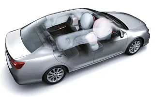 Носій. Міняємо заїжджений седан Toyota Camry на новий