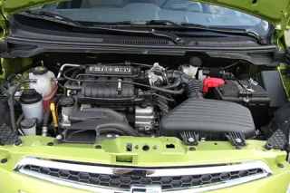 Штопор. Гоняем новый Chevrolet Spark по городским пробкам