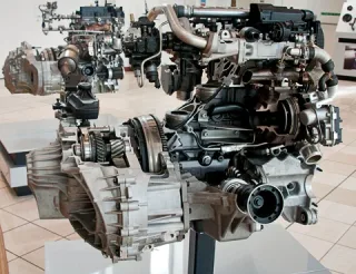 Everything is decided. We make the Range Rover Evoque show its character