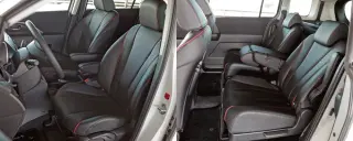 З'ясовуємо, хто ближче до фітнесу, — Ford Grand C-Max або Mazda5