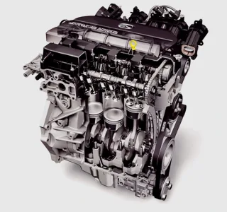 З'ясовуємо, хто ближче до фітнесу, — Ford Grand C-Max або Mazda5
