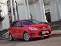 З'ясовуємо, хто ближче до фітнесу, — Ford Grand C-Max або Mazda5