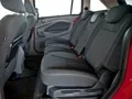 З'ясовуємо, хто ближче до фітнесу, — Ford Grand C-Max або Mazda5
