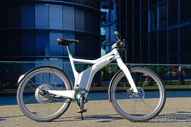 Smart ebike