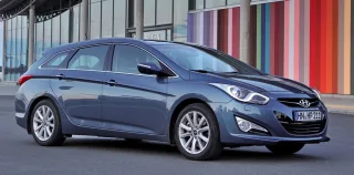Разбираемся, в чём смысл седана Hyundai i40