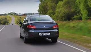 Peugeot З'ясовуємо характер зросійщеного «француза» Peugeot 408