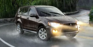 Кое-что понимаем в дизайне кроссовера Mitsubishi Outlander