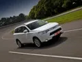 Кое-что понимаем в дизайне кроссовера Mitsubishi Outlander