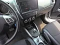 Кое-что понимаем в дизайне кроссовера Mitsubishi Outlander