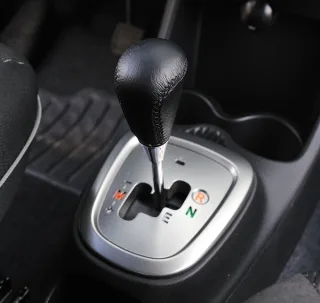 Сверяем хэтчбек Peugeot 107 с полноценным автомобилем