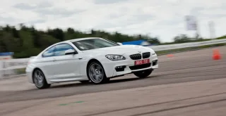 Не втрачаємо сили волі з 8-циліндровим BMW 650i
