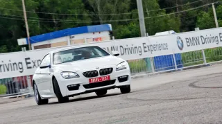 Не втрачаємо сили волі з 8-циліндровим BMW 650i