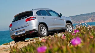 Peugeot Рубим сплеча этнические корни кроссовера Peugeot 4008