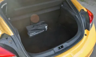 Renault Изучаем двуличность хот-хэтча Renault Megane RS