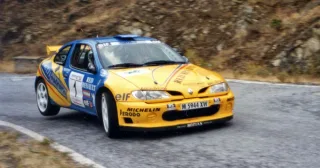 Renault Изучаем двуличность хот-хэтча Renault Megane RS