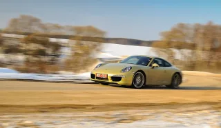 Кілька слів про купе Porsche 911 Carrera S серії 991
