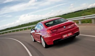 BMW, Mercedes-Benz. Ищем купейные корни в четырёхдверках Gran Coupe и CLS