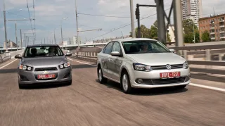 We second the duel of Chevrolet Aveo and Volkswagen Polo sedans