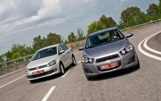 We second the duel of Chevrolet Aveo and Volkswagen Polo sedans