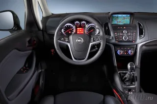 Тест-драйв Opel Zafira Tourer: не, стесняйтесь