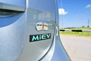 Випереджаючи час: Mitsubishi iMiEV