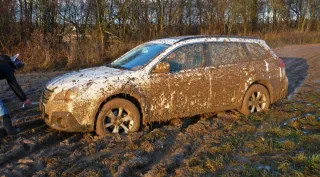 Обстреливаем обновлённые Subaru Legacy и Outback под Бородином
