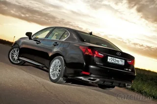 Test drive Lexus GS 350 AWD: within striking distance