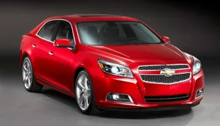 Chevrolet Malibu. Летать не умеет, зато уверенно ходит