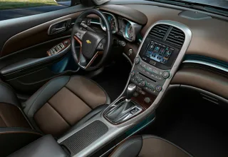 Chevrolet Malibu. Летать не умеет, зато уверенно ходит