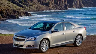 Chevrolet Malibu. Летать не умеет, зато уверенно ходит