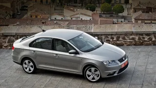 SEAT Шукаємо відмінності ліфтбека Seat Toledo від братика-Рапіда