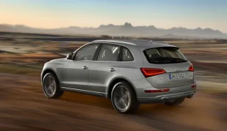 Вникаємо в причини змін в оновленому кросовері Audi Q5