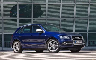 Вникаємо в причини змін в оновленому кросовері Audi Q5