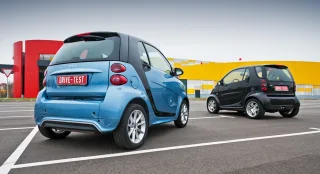 Smart Розганяємо нудьгу за допомогою пари купе Smart ForTwo