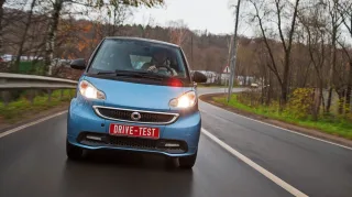 Smart Розганяємо нудьгу за допомогою пари купе Smart ForTwo