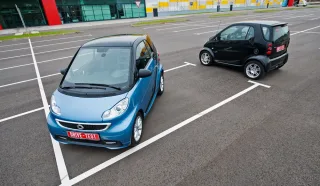 Smart Розганяємо нудьгу за допомогою пари купе Smart ForTwo