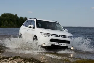 Тест-драйв Mitsubishi Outlander: скромність прикрашає?