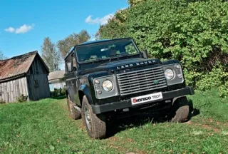 Land Rover Defender 90. Старый знакомый