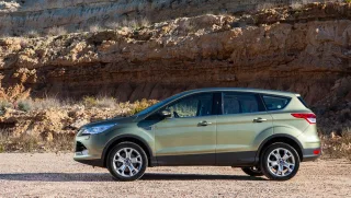 We are tracking the trajectory of an arrow named Ford Kuga second generation