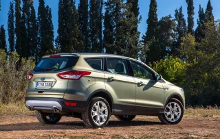 We are tracking the trajectory of an arrow named Ford Kuga second generation