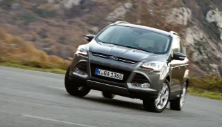 We are tracking the trajectory of an arrow named Ford Kuga second generation