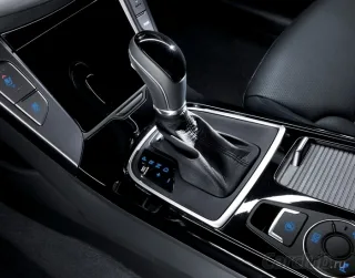 Test drive of Hyundai i30 and Hyundai i40 station wagons: brothers of different professions