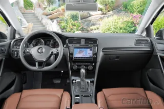 Test drive Volkswagen Golf VII: everything is within reach